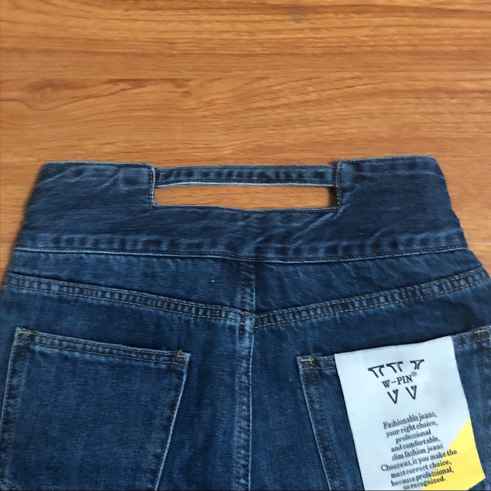 Denim & Homme Cut Offs Jean Shorts Size Small New peekaboo back open back - Picture 4 of 9